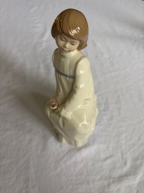 Enrique G. Nadal Porcelain Girl Figurine in Cream with Brown Hair